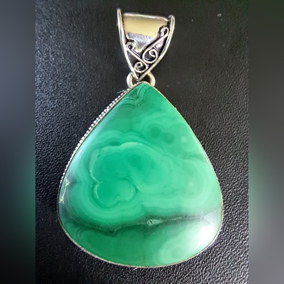 Sterling Silver Malachite Pendant - Picture 9 of 13